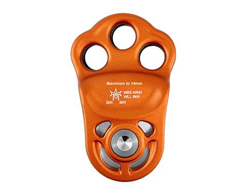 Triple Attachment Mobile Pulley